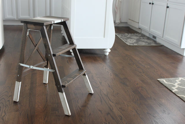 IKEA HACK >> KITCHEN STOOL