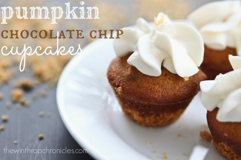 PUMPKIN CHOCOLATE CHIP CUPCAKES