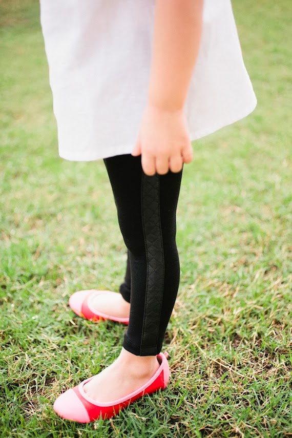 {GIVEAWAY} LEGGINGS FROM LOOLA