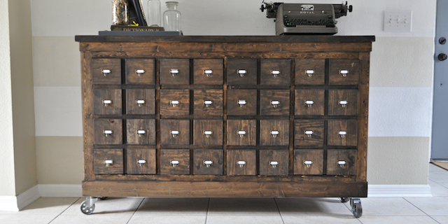 20 DIY INDUSTRIAL FURNITURE PIECES